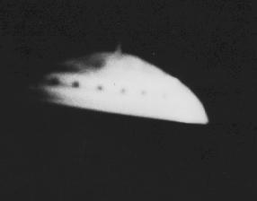 TAJEMNICE UFO - bananufo.jpg