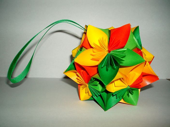 -Origami.pdf - 4. kusudama11.jpg
